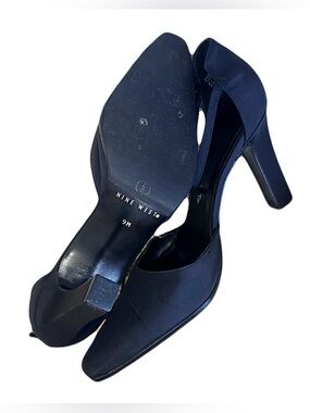 Nine West Black Pointed Toe Ankle-Strap Square heel